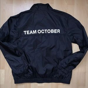 OVO TEAM OCTOBER BLACK SIZE SMALL UNISEX
